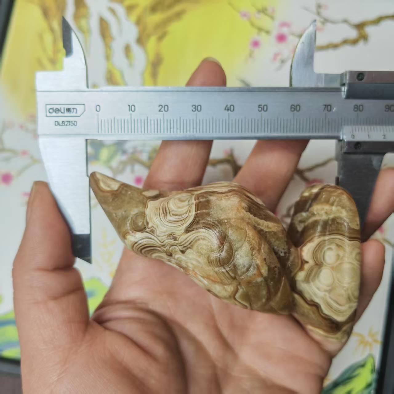 Hand Carved Dark Chocolate Calcite Bird Crystal Raven Crystal Gift Home Decoration Spiritual Gifts