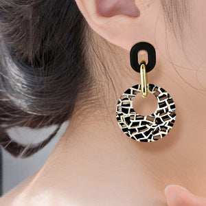 Acrylic Circle Earrings Exaggerated Black And White Pattern Geometric Drop Earrings Chunky Paperclip Chain Link Dangling Earrings Statement