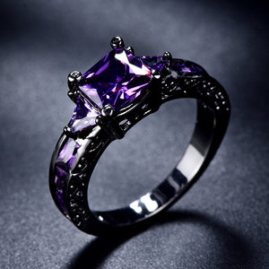 Elegant Vintage Engagement Ring with Princess Cut Purple Stone - Perfect Luxury Wedding Gift for Her, Ideal for Special Occasions