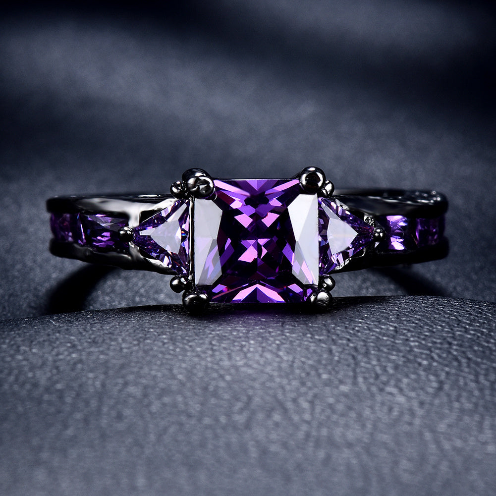 Elegant Vintage Engagement Ring with Princess Cut Purple Stone - Perfect Luxury Wedding Gift for Her, Ideal for Special Occasions