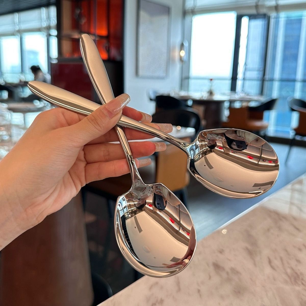 Elegant & Durable Stainless Steel Serving Spoon – Large, Ergonomic Design, Ideal for Buffet, Hotel, and Canteen Use