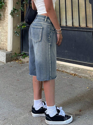 Y2K Vintage Slant Pocket Fringe Hem Wide Leg Bermuda Jeans Denim Jorts Casual Shorts