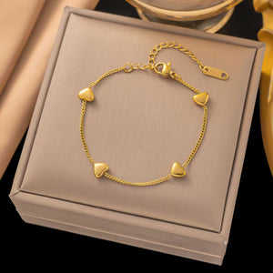 A Stainless Steel Jewelry 18K Gold-Plated Heart-Shaped Bracelet Ins French Bohemian Korean Fashion Casual Minimalist Trend Joker Daily Commu