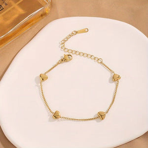 A Stainless Steel Jewelry 18K Gold-Plated Heart-Shaped Bracelet Ins French Bohemian Korean Fashion Casual Minimalist Trend Joker Daily Commu