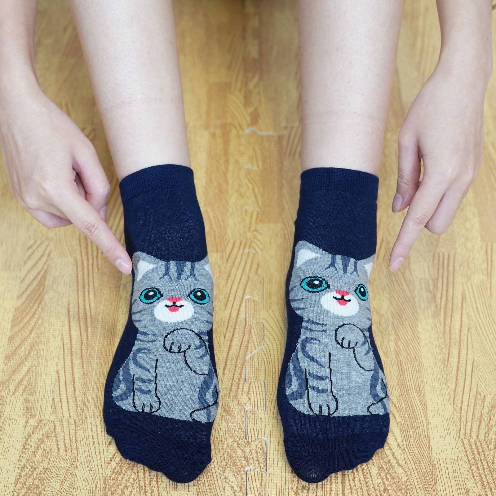 Non Slip Socks For Women Grip Socks Novelty Cat Non Skid Socks Ladies Funny Anti Slip Socks 5 Pairs Sports