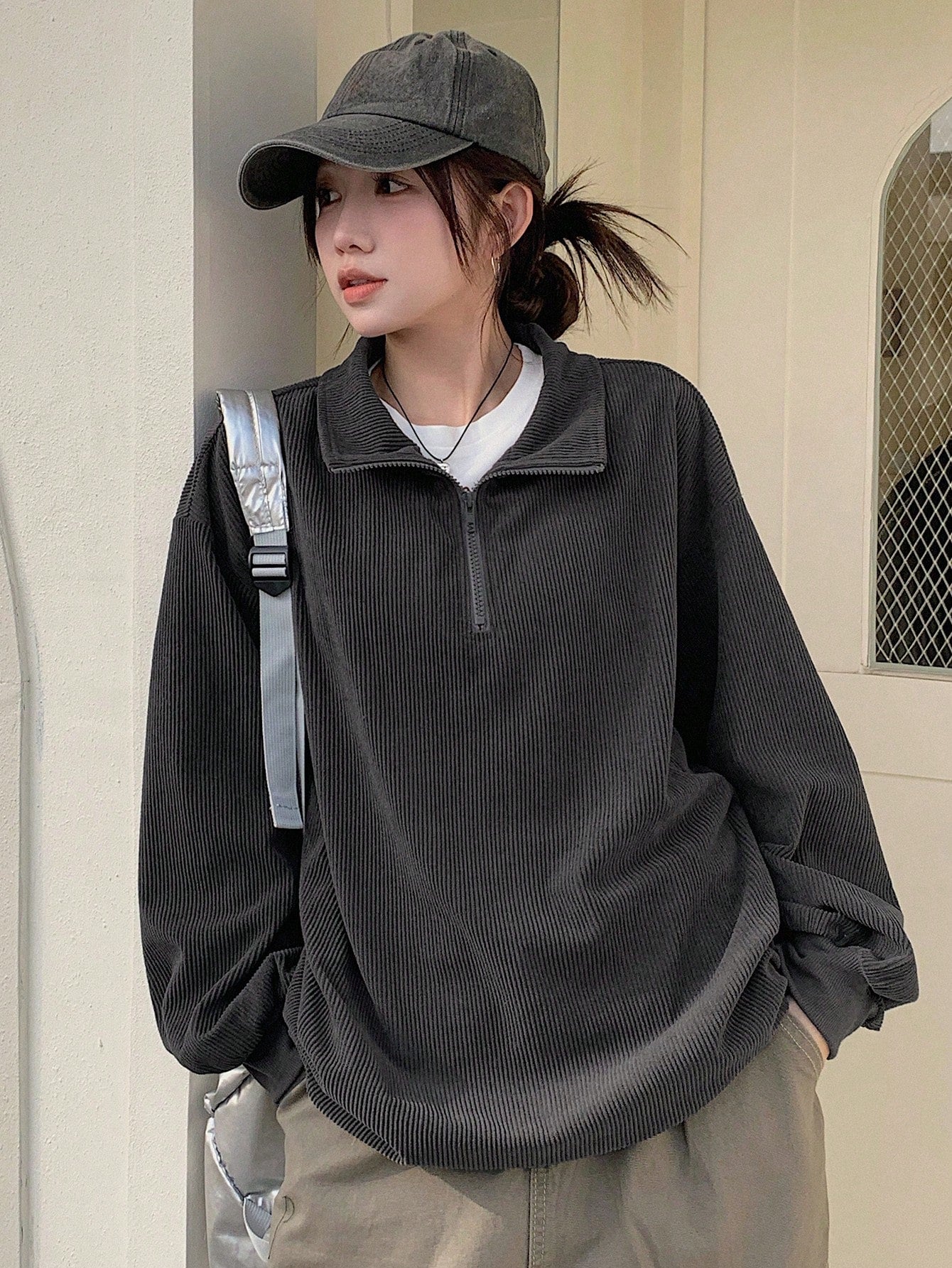 Livesso Women Casual Zip Up Front Long Sleeve Leopard Print Sweatshirt