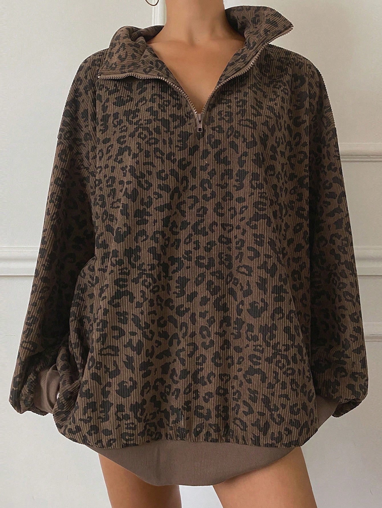 Livesso Women Casual Zip Up Front Long Sleeve Leopard Print Sweatshirt