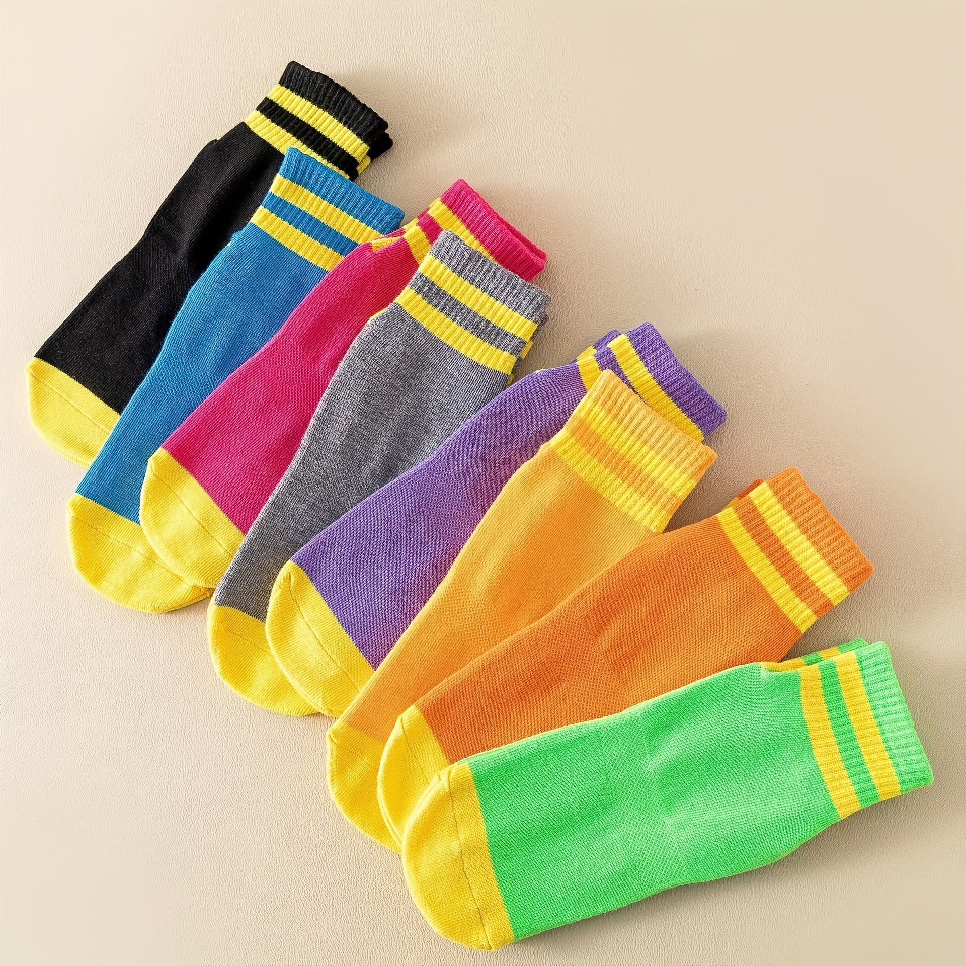 5Paris, Random Style Anti Slip Design, Sports Ankle Socks, Comfortable Grip Socks - Suitable For Sports And Fitness