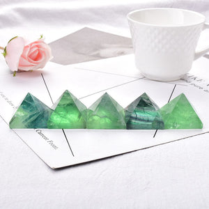 Natural Crystal Pyramid Quartz Green Fluorite Energy Stone Chakra Reiki Obelisk Meditation Crystal Point Home Decoration Crafts