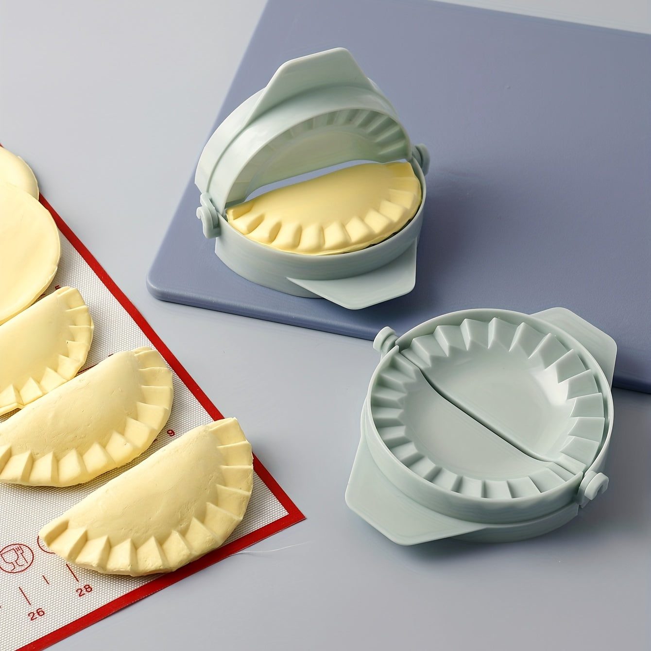 1pc Dumpling Maker, Empanadas Press Mold Maker, Dumpling Mold For Pierogi, Pastelitos, Calzone, Turnovers, Chinese Dumpling, Kitchen Gadgets