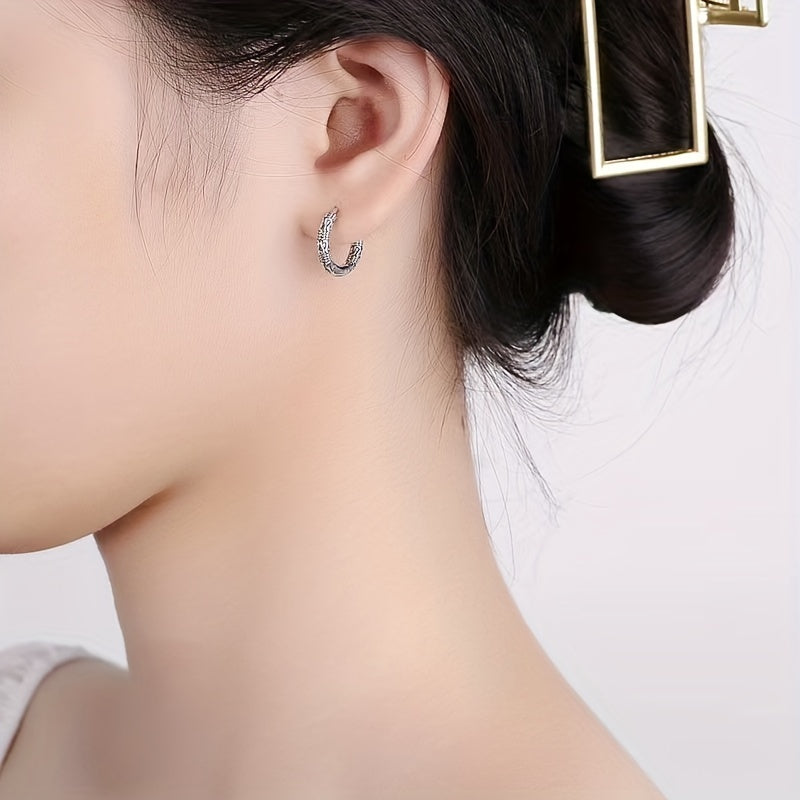 2pcs/pair Vintage Hoop Earrings With Sophisticated Punk Style Pattern For Casual Banquet Party And Gifts For Men