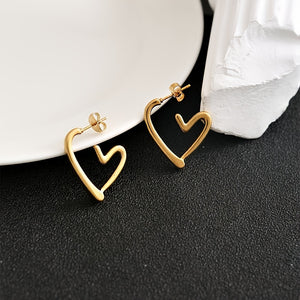 1 Pair Elegant 18K Golden Plated Hollow Heart-Shaped Hoop Earrings for Women, Cute 304 Stainless Steel, Hypoallergenic, Non-Fading, Versatil