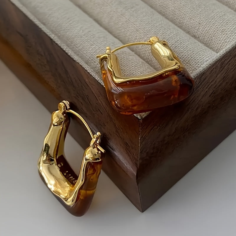Elegant Vintage-Inspired U-Shaped Hoop Earrings with Amber Resin Accents - Chic Alloy Dangle Earrings for Women, Perfect for Casual Attire &
