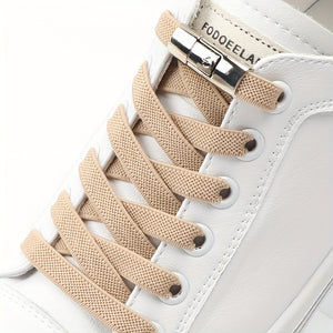 1pair Stylish and Comfortable Women's White Sneakers with Buckles - No More Hassle with Laces!