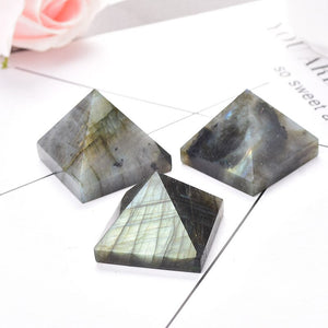 Natural Crystal Pyramid Quartz Labradorite Healing Stone Chakra Reiki Obelisk Meditation Crystal Point Home Decoration Crafts