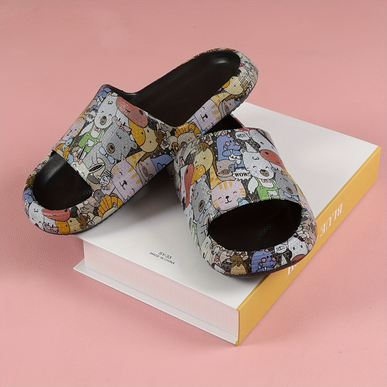 Fashionable Women's Cartoon Graffiti Slides - Summer Thick Sole EVA Slippers, Open Toe, Machine Washable, Trendy One-Strap Design