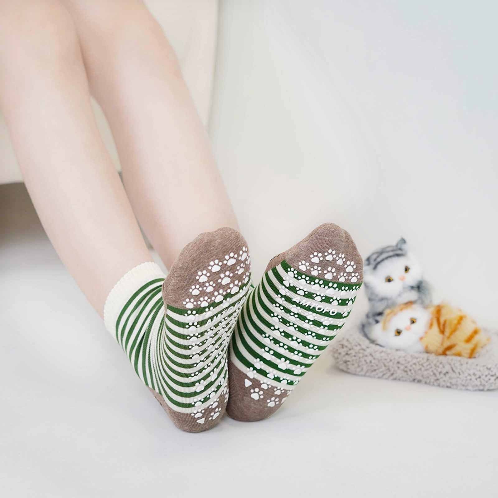 5 Pairs Women's Non-Slip Grip Socks with Cute Cartoon Cat Design - Anti-Skid Sole, Multi-Color Striped & Polka Dot Patterns, All-Season Machine Washable for Fitness, Training & Casual Wear, Casual Wear Socks | Cute Cat Socks | Durable Grip Socks, Cute Soc