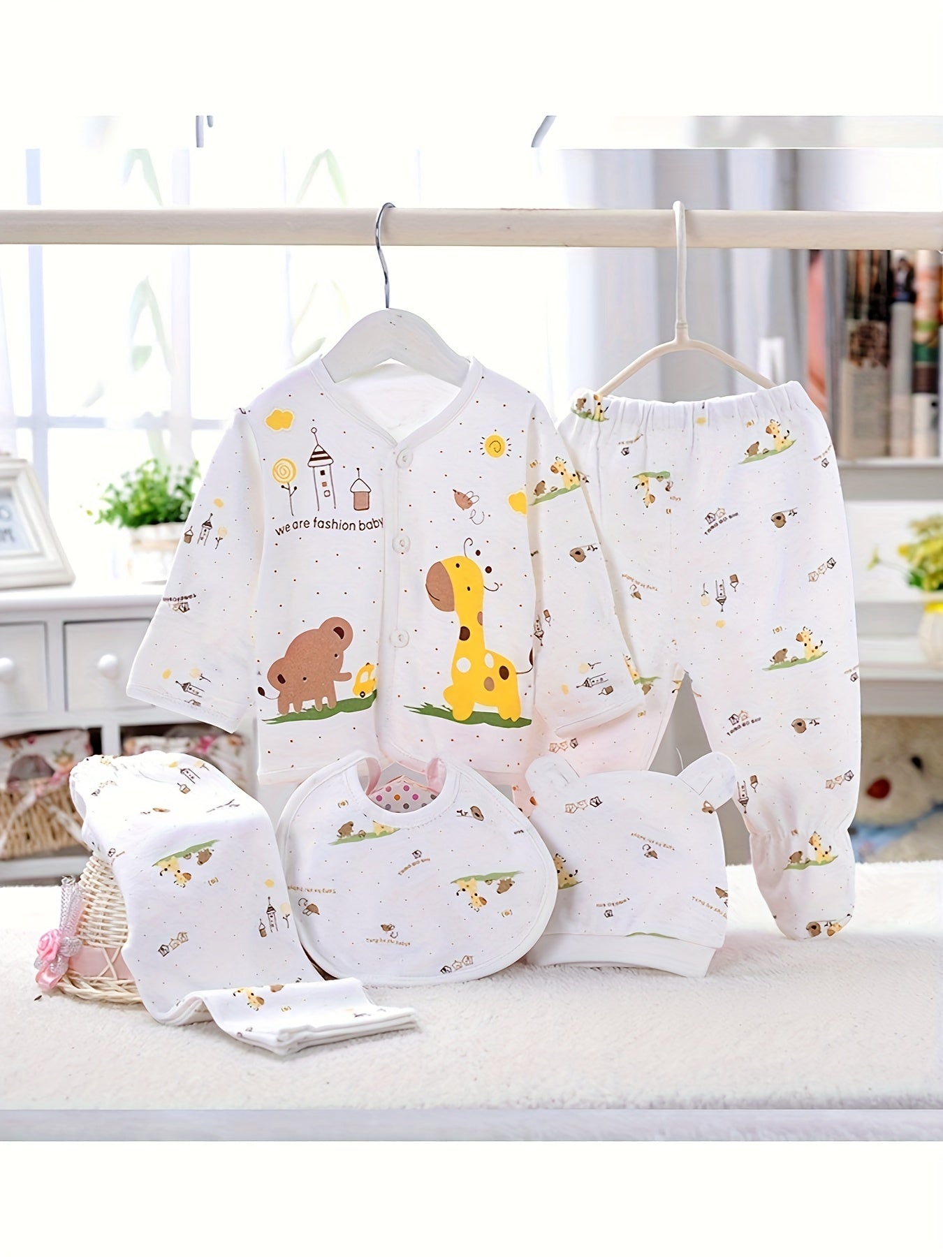 Newborn Baby 5pcs Outfit Pregnancy Gifts - Cardigan Top Trousers Bib Hat Set Cute Cartoon & Cotton Soft Comfy Baby Supplies Outdoor Clothes