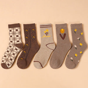 10 Pairs Velvet Thickened Warm Terry Cotton Socks for Women - Cute Medium Tube Casual Stockings, Cotton Blend, Knit Fabric, All-Season, Machine Washable