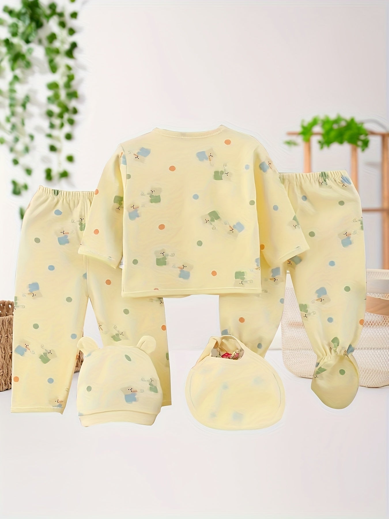 Baby Five-Piece Clothing Set Pure Cotton Soft Clothes Pants Hat Multi-Piece Set Gift Baby Clothing 0-3 Months Baby Clothing Boys And Girls Baby Clothes