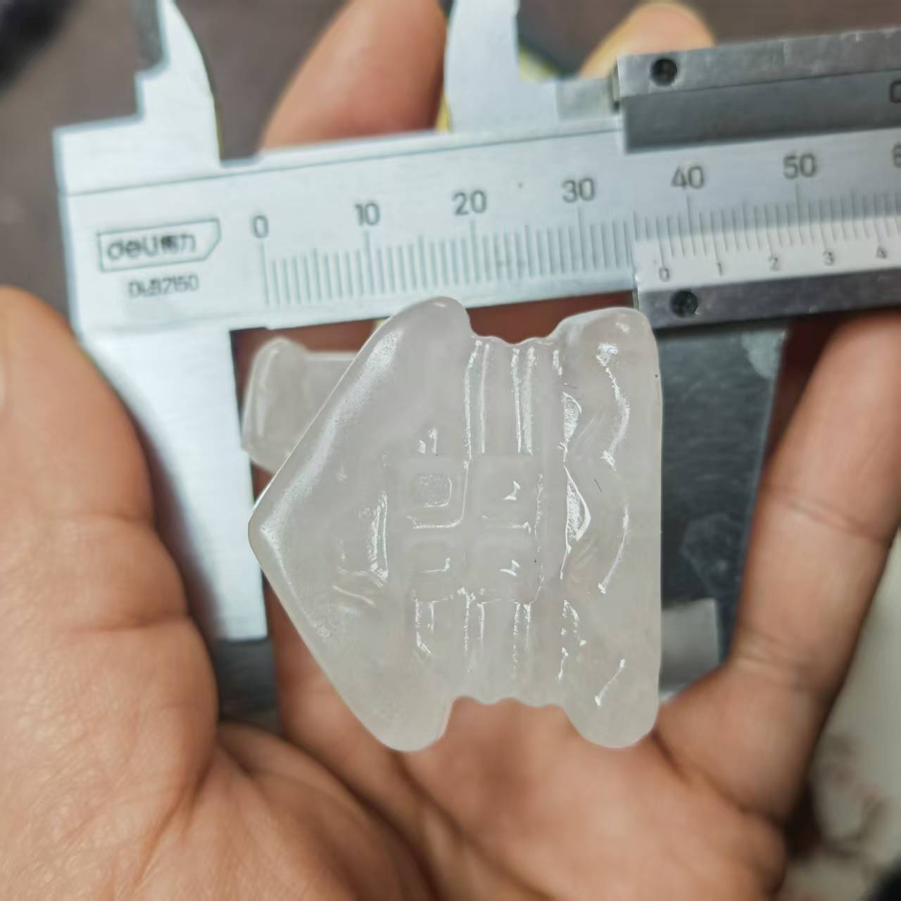 Hand Carved Crystal House Crystal Home Decoration Figurine Crystal Collection