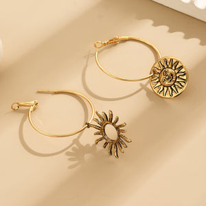 Creative Asymmetric Hoop Earrings With Sun Pendant Design Alloy Jewelry Vintage Punk Style Personality Ear Accessories