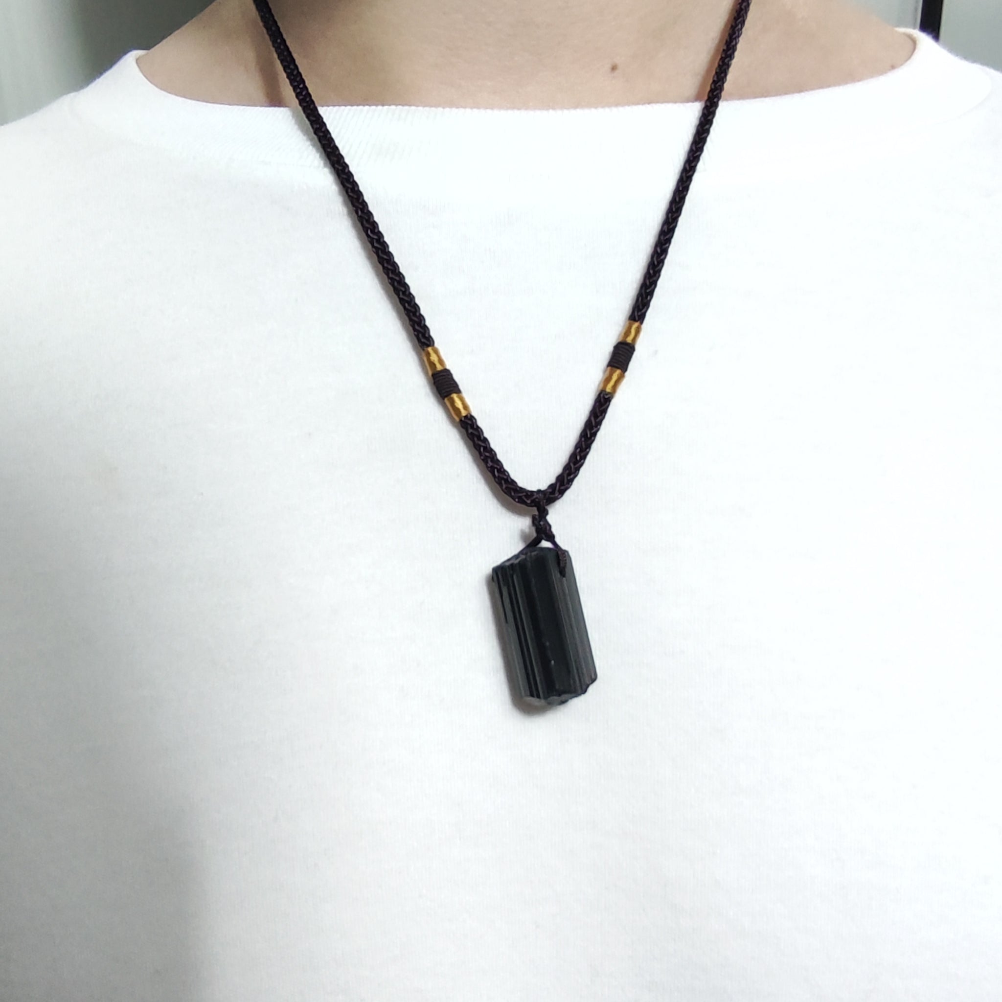 1PCS  Natural Black Tourmaline Necklace Tourmaline Amulet Pendant Pillar Pendant Crystal Healing Pendant Necklaces For Men