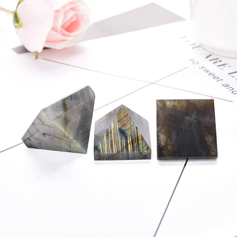 Natural Crystal Pyramid Quartz Labradorite Healing Stone Chakra Reiki Obelisk Meditation Crystal Point Home Decoration Crafts