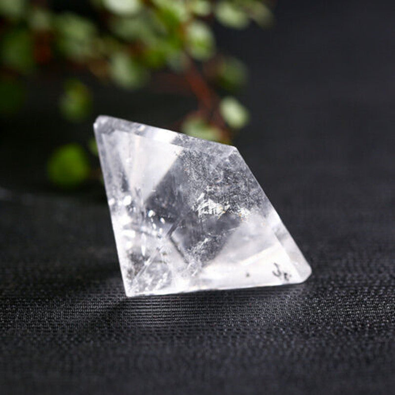 Natural Clear Quartz Crystal Pyramid Figurine Altar Healing Reiki Specimen