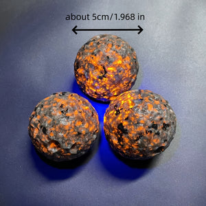 1PC Natural Carved Yooperlite Moon, Syenite Rich Fluorescent Sodalite, UV Light Reactive Crystal For Home Decoration