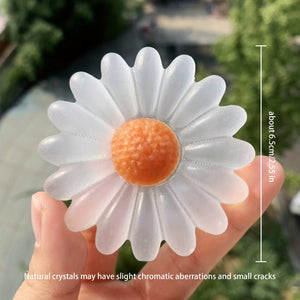 1PC Natural Crystal Transparent Gypsum Daisy Carving Pieces Hand Carved Nitrite Gypsum Flower Handicraft Ornaments