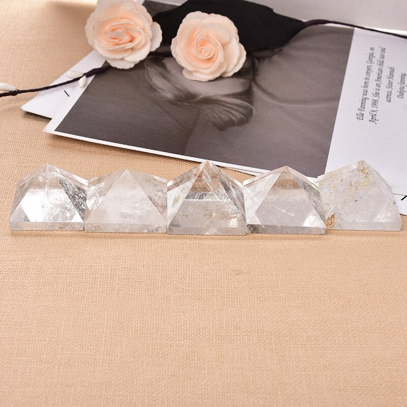 Natural Crystal Clear Quartz Pyramid Quartz Healing Stone Chakra Reiki Crystal Point Tower Home Decor Meditation Ore Mineral