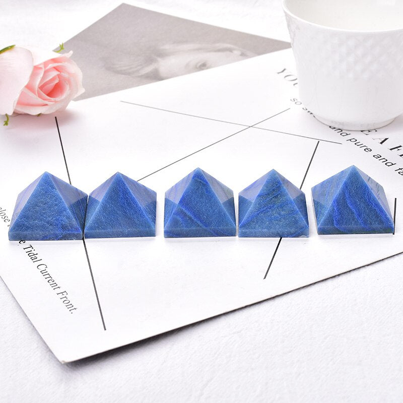 Natural Crystal Pyramid Quartz Blue Aventurine Healing Stone Chakra Reiki Meditation Crystal Point Home Decor Crafts Of Stone