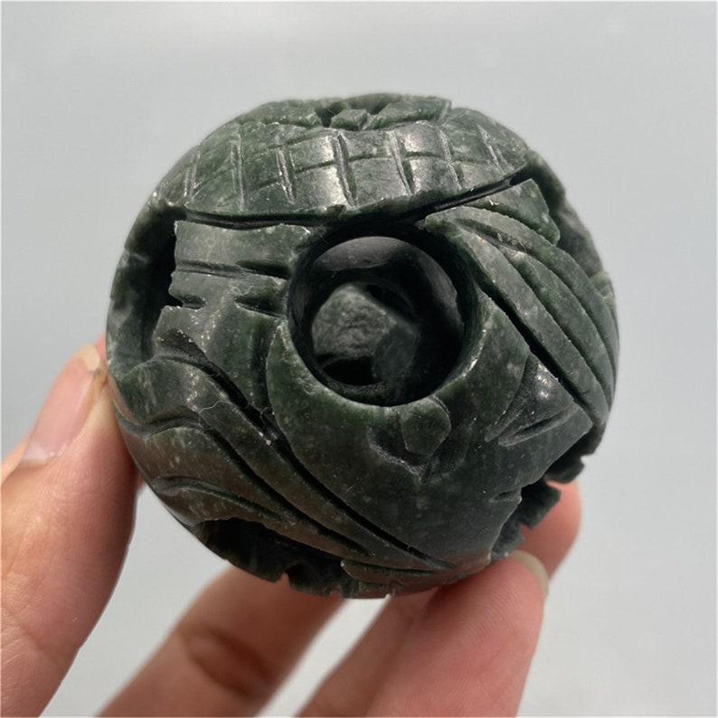 1.5' Natural Rare Hand carved Fortune ball，Fortune ball，Crystal Collection，（Internally can mobile）Special gifts for Halloween