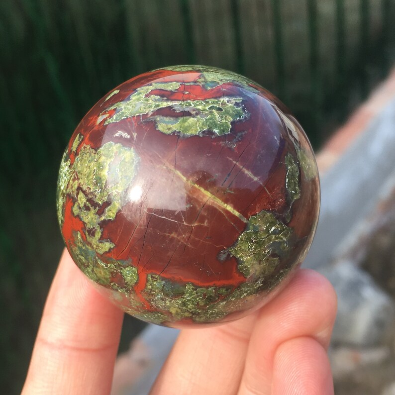 1pc 40mm+ Natural dragon blood stone quartz sphere crystal ball,rock, stone, Home decoration, mineral specimen,Reiki healing 125g+