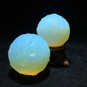 1pc Opalite Quartz Moon,Crystal Moon,Mineral samples,Crystal carving,Reiki Healing,Crystal collection,home decoration,Crystal Gift 80g+