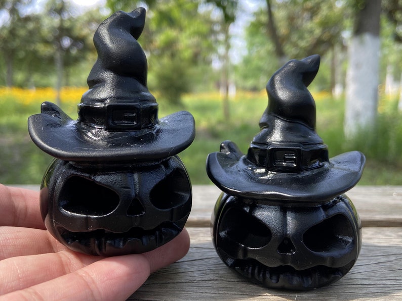 3'' Natural Hand carved Obsidian pumpkin，Halloween gift，crystal skull，quartz crystal，crystal pumpkin Flurescent lamp（USBport）