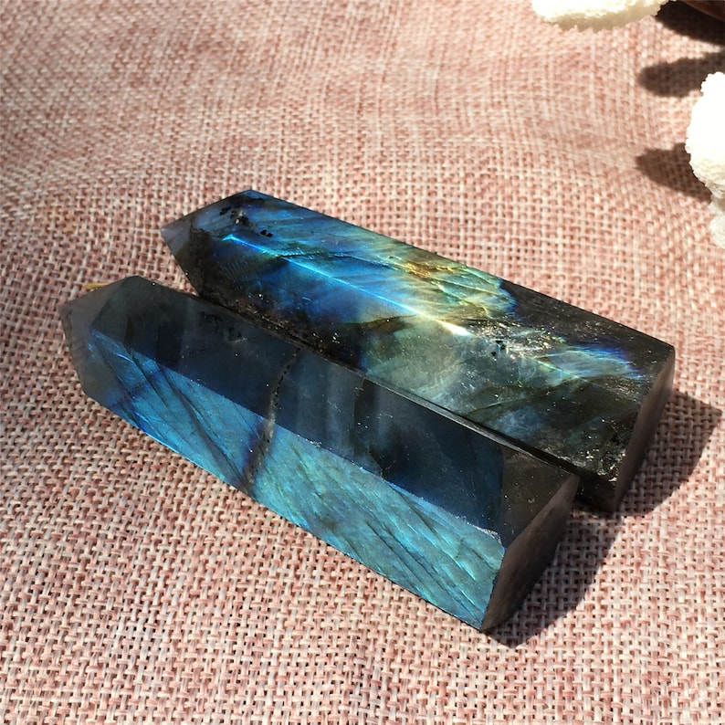 1pc Natural labradorite Obelisk,Crystal Wand Point,Crystal healing,Rock,Home Decoration,Energy pillar,Mineral Specimen,Reiki Healing 70g+