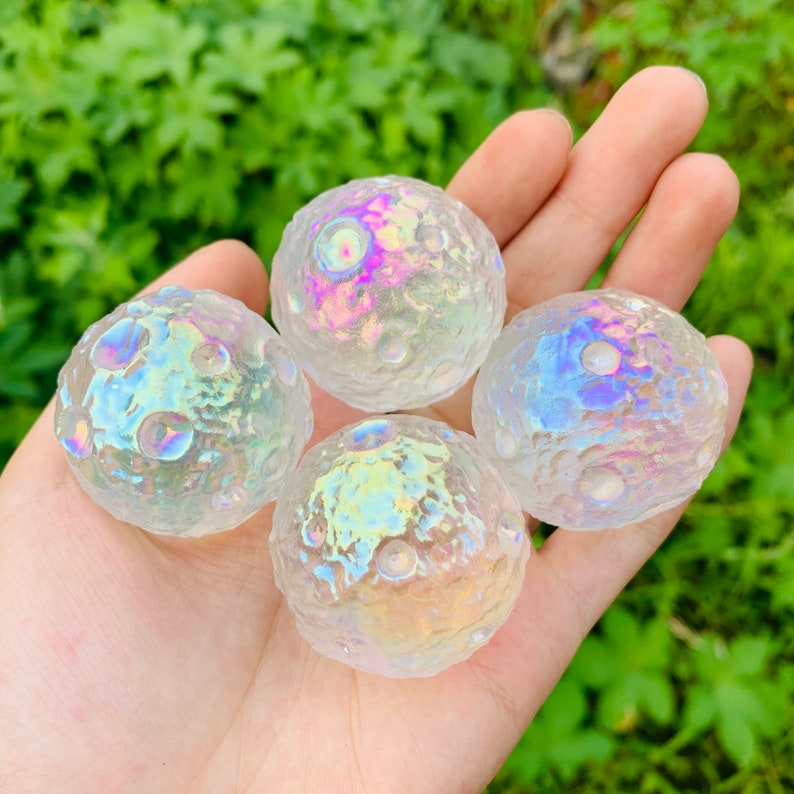 2pcs Titanium Rainbow Moon,Quartz Moon,Mineral samples,Crystal carving,Reiki Healing,Crystal collection,home decoration,Crystal Gift 160g+