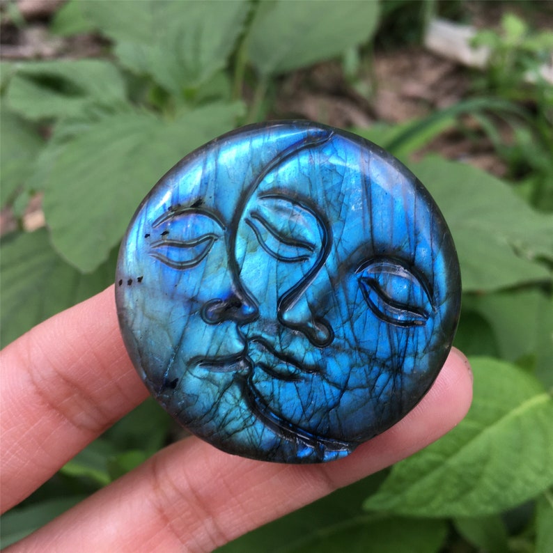 1PC Natural Labradorite Sun Moon,Quartz Crystal Sun Moon,Crystal Carved,Mineral samples,Home Decoration,Reiki healing,Crystal Gifts 30g+