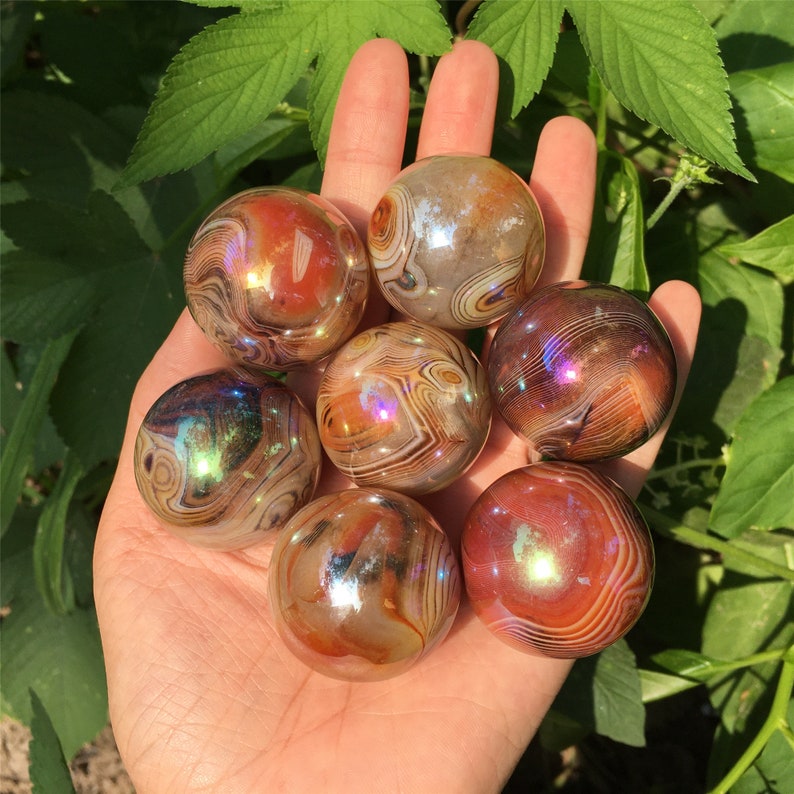 1PC 30mm+ Titanium Sardonyx Sphere,Quartz Crystal Ball,Home Decoration,Reiki Healing,Crystal Gifts,Divination Ball,Prophecy Ball 50g+