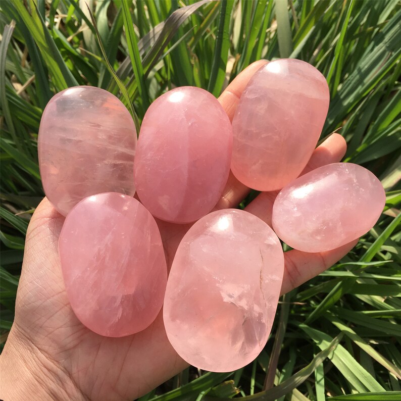 50g+ Natural Rose Quartz Palm Stone,Home Decoration,Quartz Palm Stone,Mineral Samples,Reiki Heal,Quartz Crystal Palm Stone,Crystal Gifts