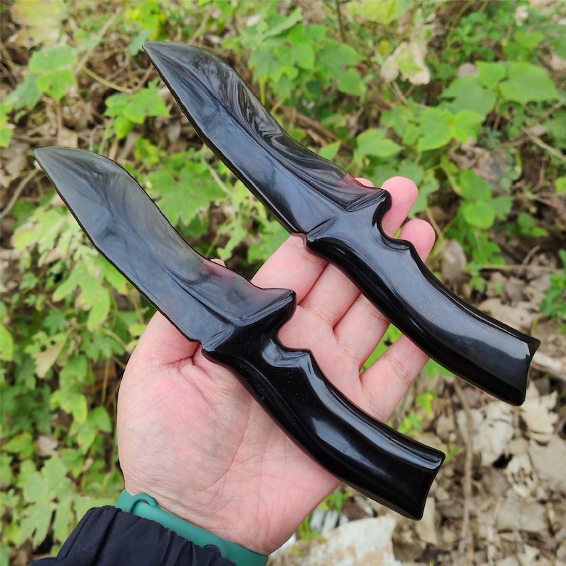 Natural Hand Carved Obsidian Knife,Crystal Quartz Dagger,Heal knife,Crystal knife,Crystal Sword,Home Decoration,Crystal Energy Gift 1pc