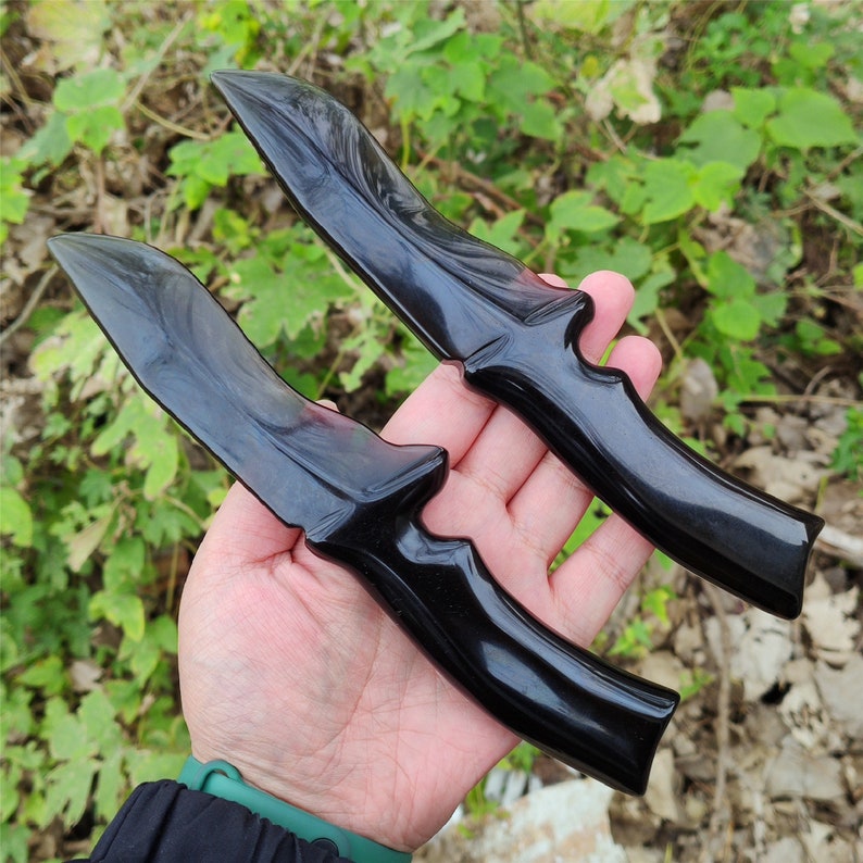 Natural Hand Carved Obsidian Knife,Crystal Quartz Dagger,Heal knife,Crystal knife,Crystal Sword,Home Decoration,Crystal Energy Gift 1pc