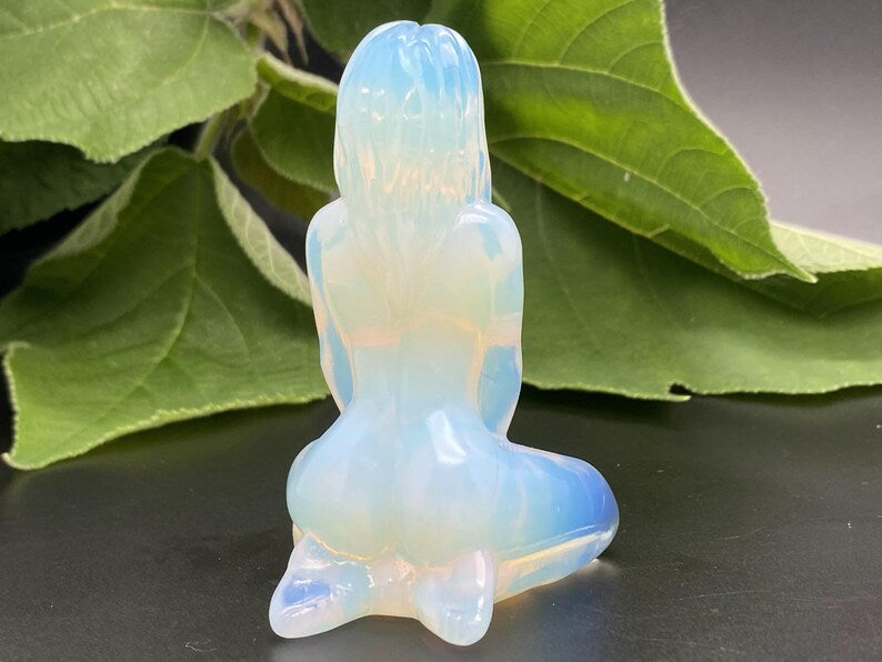 3.1" Opalite Carved Goddess Model,Quartz Crystal Carved ,Crystal Goddess ,Skull Carving，Crystal Healing，Home Decor，Crystal Gifts
