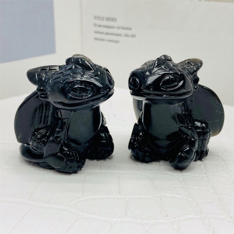 1.5"+ Natural Hand Carved Obsidian Toothless,Quartz Crystal Toothles,Crystal Heal,Crystal Sculpture,Crystal Energy,Hand Carvd,Crystal Gifts