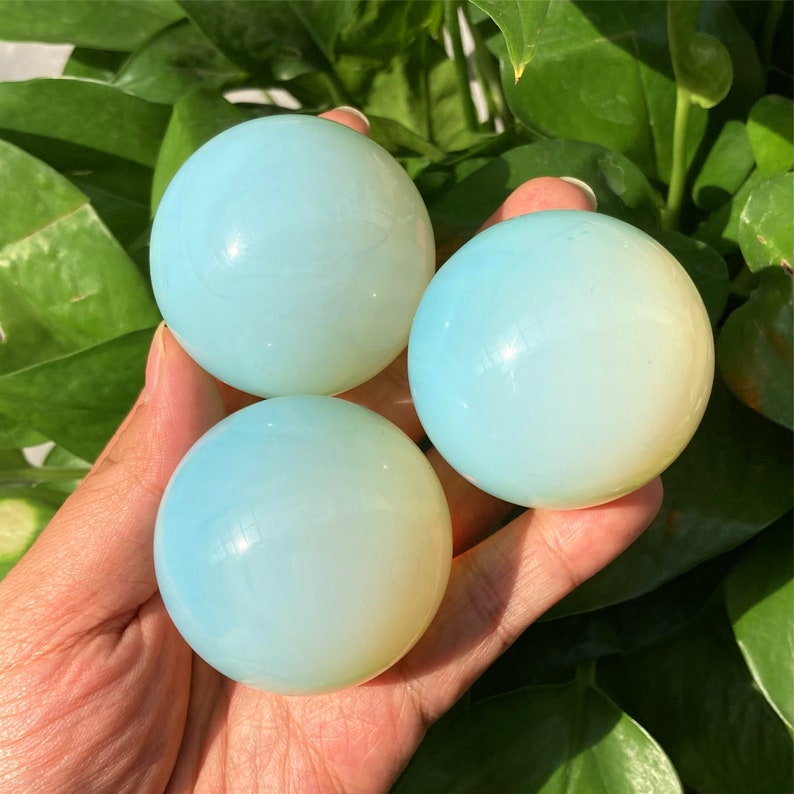 45mm+ White Opalite Ball, Quartz Sphere, Crystal Ball, Divination Ball, Mineral Specimen, Home Decoration, Reiki Healing, Crystal Gifts.