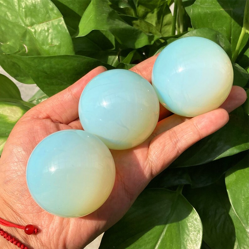 45mm+ White Opalite Ball, Quartz Sphere, Crystal Ball, Divination Ball, Mineral Specimen, Home Decoration, Reiki Healing, Crystal Gifts.