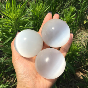 1PC 45mm+ Natural Selenite Sphere,Quartz Crystal Ball,Home Decoration,Rock,Divination Ball,Mineral Specimen,Reiki Healing,Crystal Gift 150g+