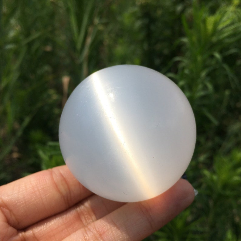 1PC 45mm+ Natural Selenite Sphere,Quartz Crystal Ball,Home Decoration,Rock,Divination Ball,Mineral Specimen,Reiki Healing,Crystal Gift 150g+
